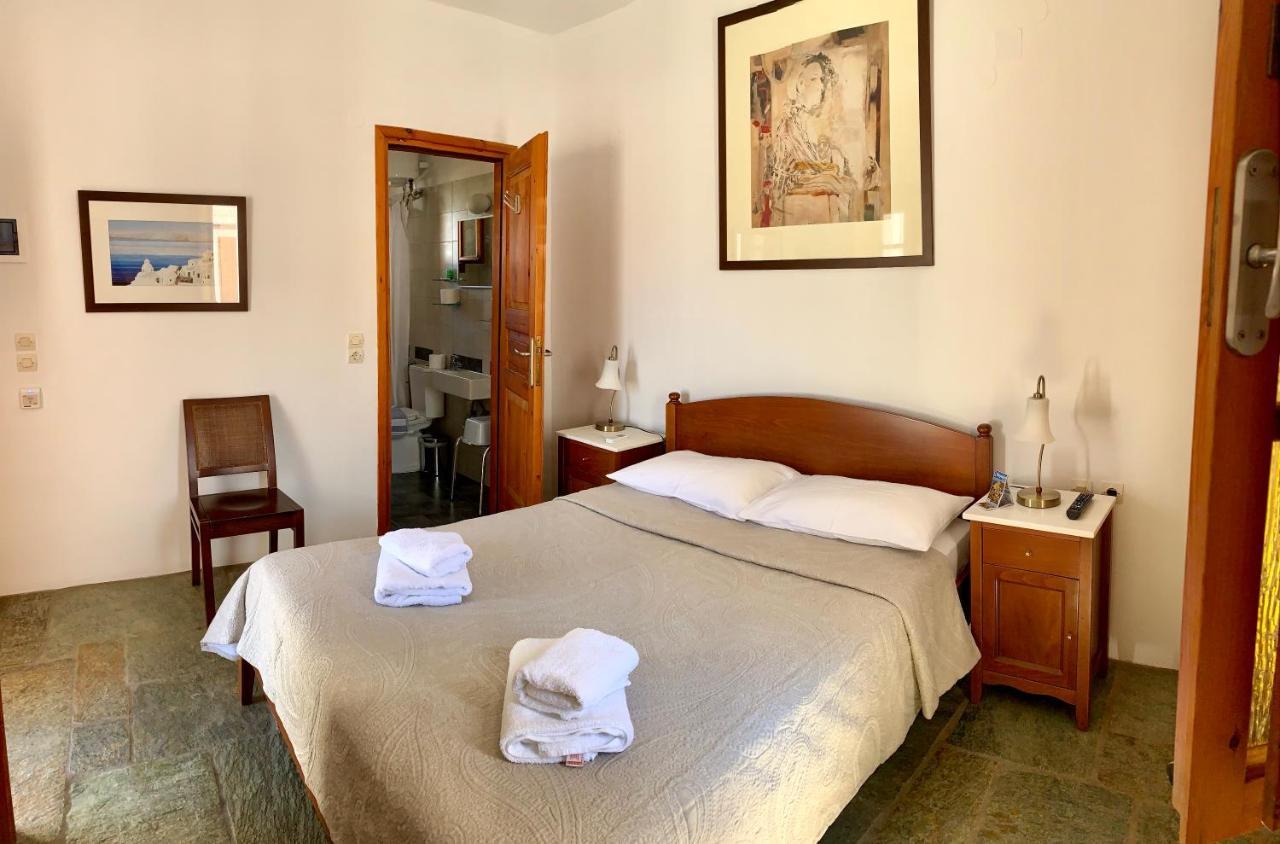 Antheia Hotel Folegandros Town ภายนอก รูปภาพ